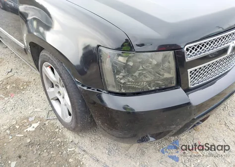 2010 Chevrolet Suburban 1500 Ltz from USA, damaged, VIN 1GNUKKE39AR193215